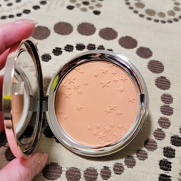 Ciate London Bamboo Bronzer in Palm Island 8g - Picture 2 of 3